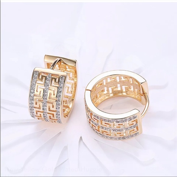 New Yellow Gold Plated Huggie Hoop Earrings - Picture 5 of 6